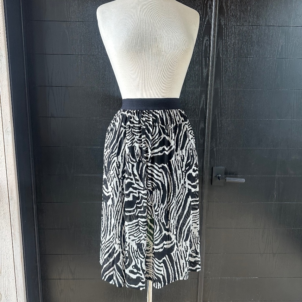 NWT Anthropologie SPARKZ Copenhagen Amira Skirt (S)